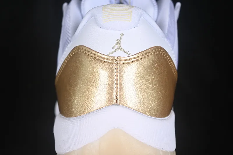 All categories Air Jordan Jordan series basketball shoes Air Jordan 11 F version Air Jordan 11 Low "Metallic Gold" AJ11 Joe 11 Platinum AH7860-102